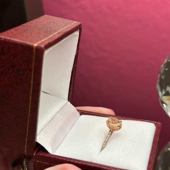 Morganite Engagement Ring 💕💍 - Picture 6 of 6